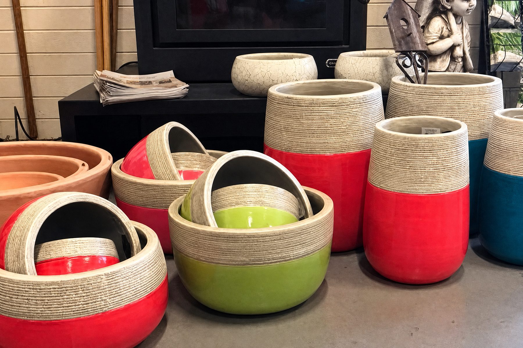 Pots and Decorators